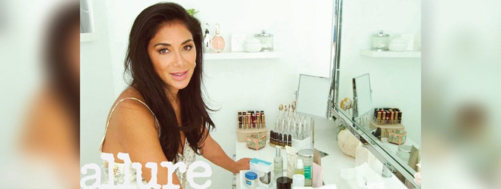 Nicole Scherzinger Give Us A Tour Of Her Opulent Bathroom